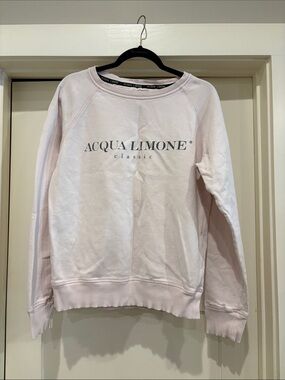 Classic Women's Light Pink Crewneck Sweatshirt